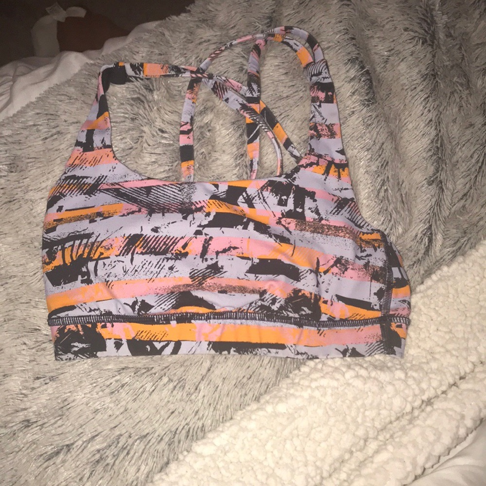 lululemon sports bra